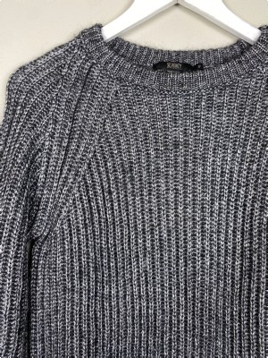 Seventy str. 40 <br/> grå strik