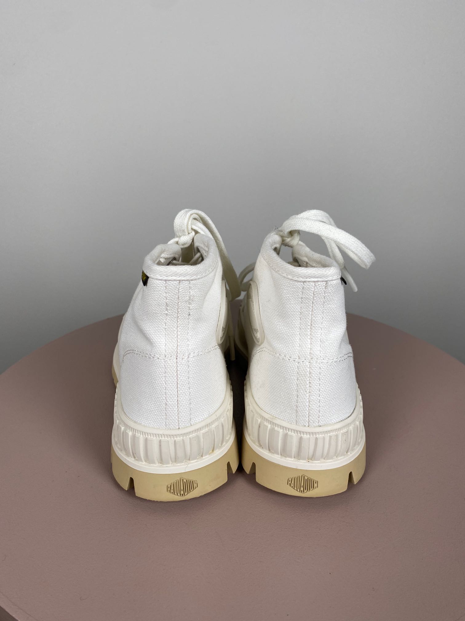 Palladium str. 36 <br/> råhvid canvas støvle - Billede 5