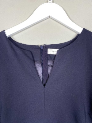 In Wear str. 42 <br/> mørkeblå mellemlang kjole