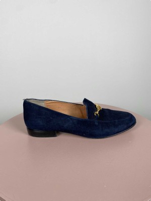 Kello str. 39 <br/> navy loafers med guld detalje