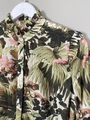 Barbour str. 36 <br/> kjole med blomster og bindebånd