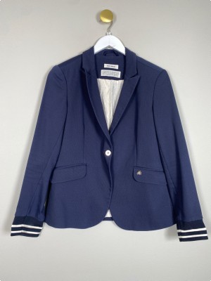 Mos Mosh str. 38 <br/> navy blazer med stribedetaljer ved ærmet