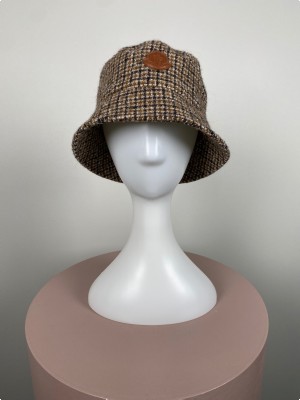 Moncler str. S <br/> tweed bøllehat