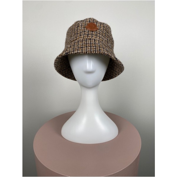 Moncler str. S <br/> tweed bøllehat