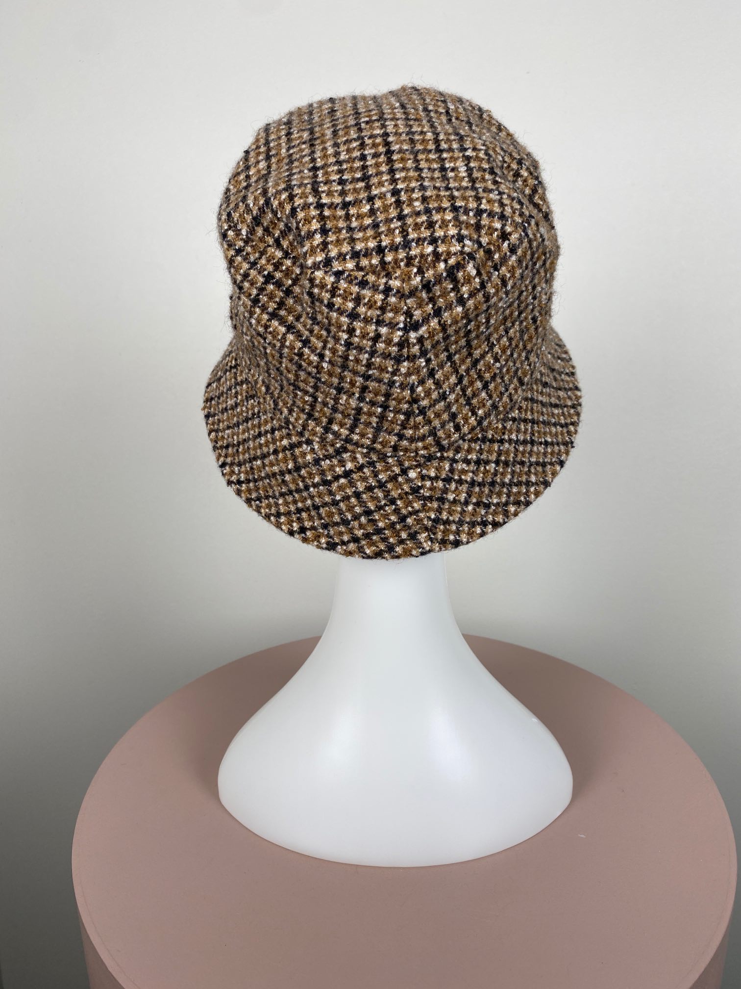 Moncler str. S <br/> tweed bøllehat - Billede 3
