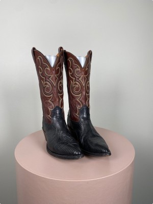 Cowboy boots str.38,5 <br/> med elegante syninger
