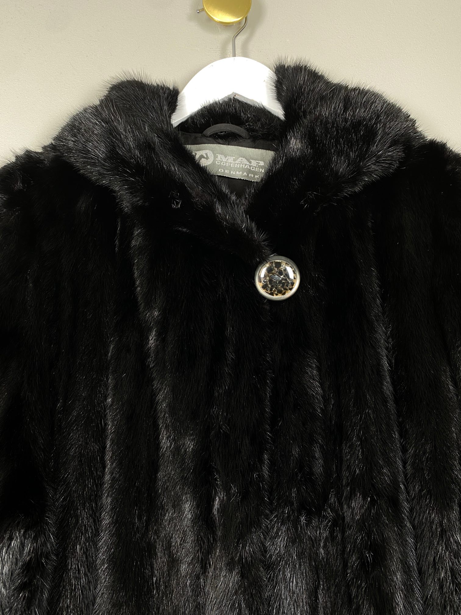 Saga Mink str. 42 <br/> fra Map Copenhagen, sort - Billede 2