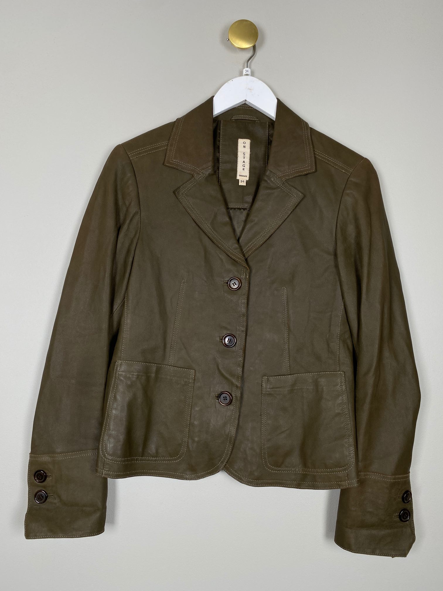 Onstage str. 34 <br/> skindjakke, mørk olivengrøn