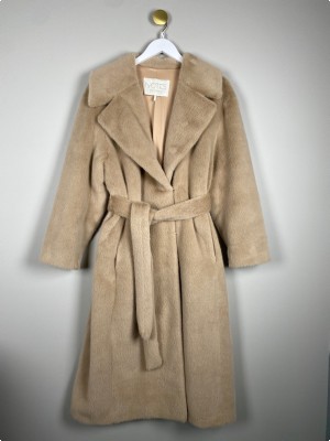 Notes du Nord str. M/L <br/> lang beige frakke