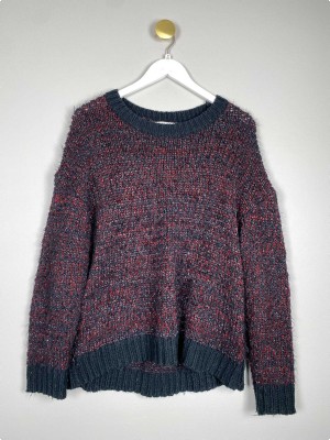 CoCouture str. M <br/> sort strik med røde tråde