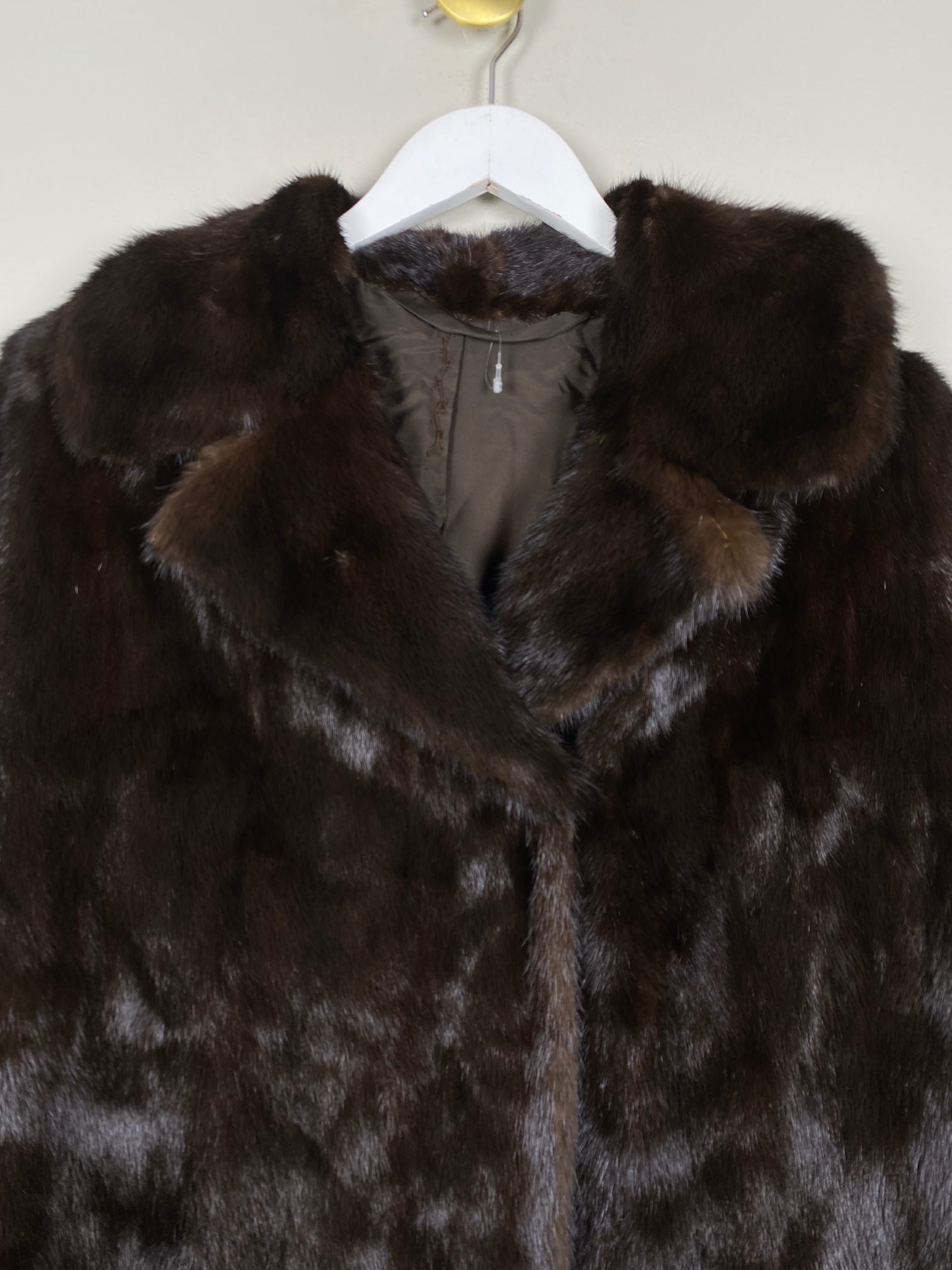 Mørkebrun minkpels str. L - Billede 2