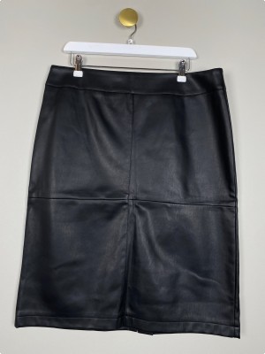 Betty Barclay str. 44 <br/> sort skindnederdel