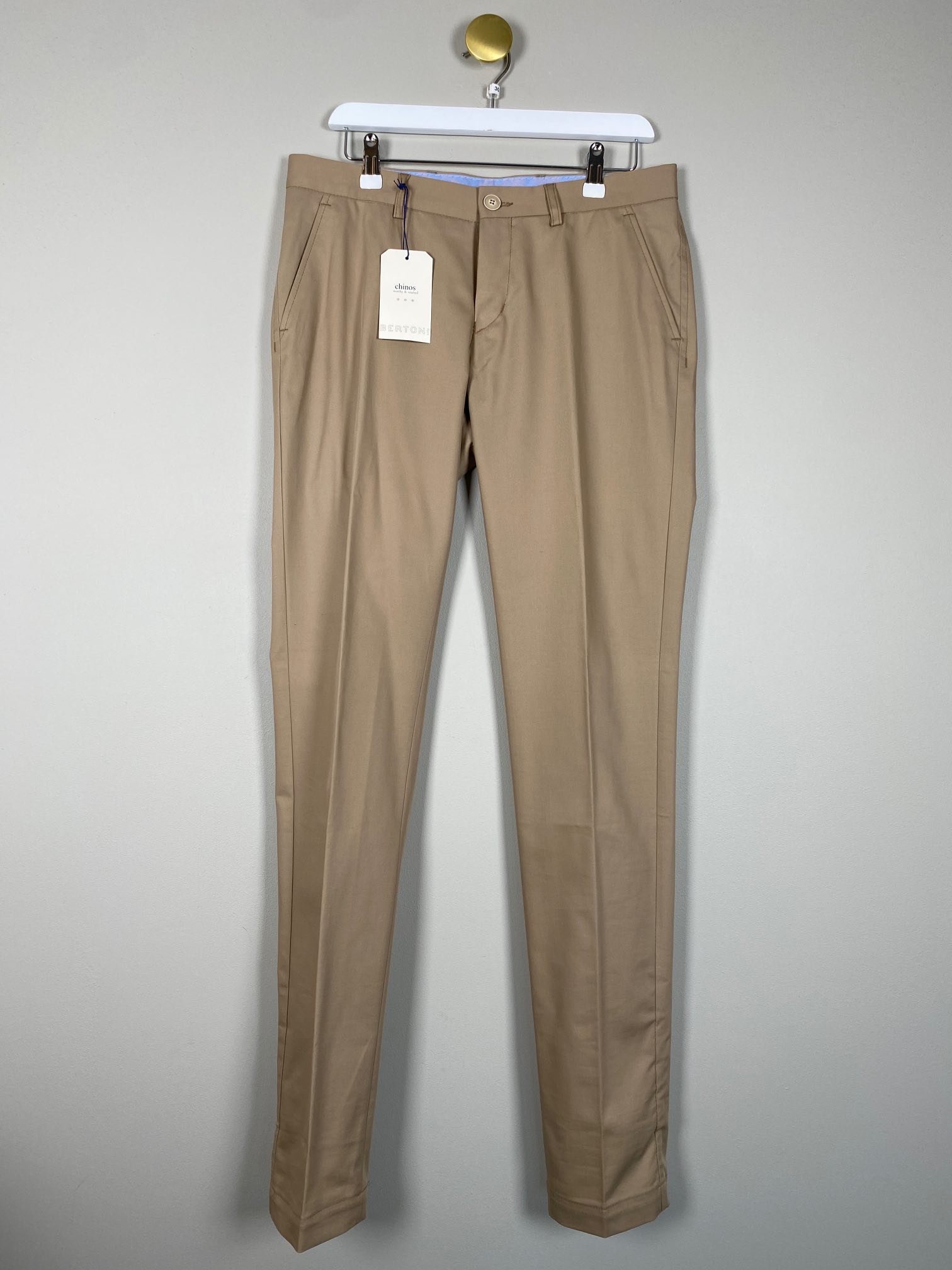 Bertoni str. 30 <br/b> lyse chinos