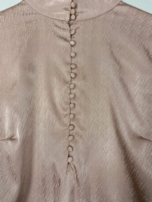 Co couture str. XS <br/b> rosaguld skjorte med fin knapdetalje