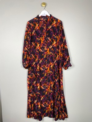 Peace Heart Joy str. S <br/b> blomstret lang kjole