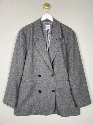 Second female nålestribet blazer str. XL