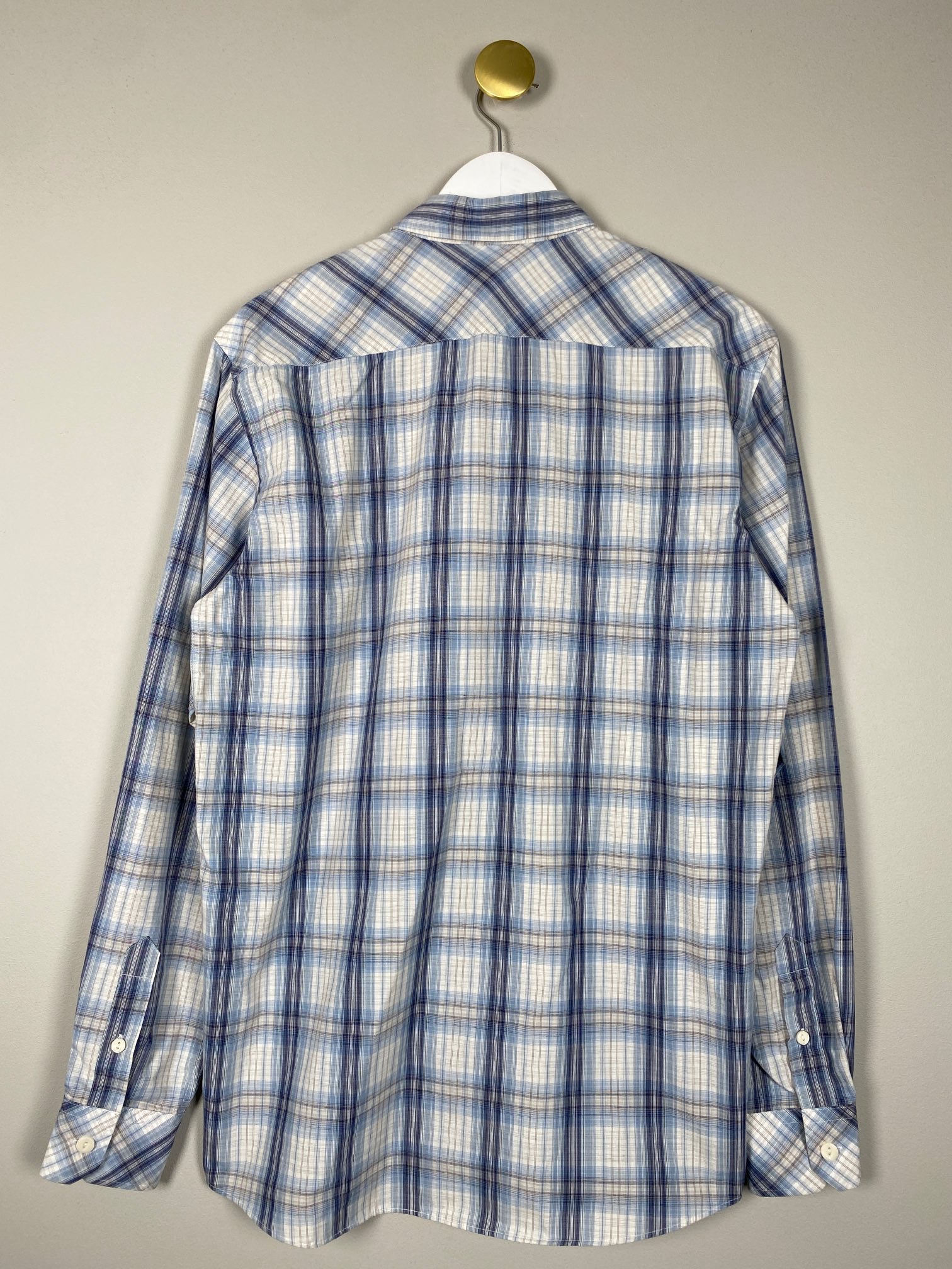 Storm str. M <br/> blåternet skjorte - Billede 3