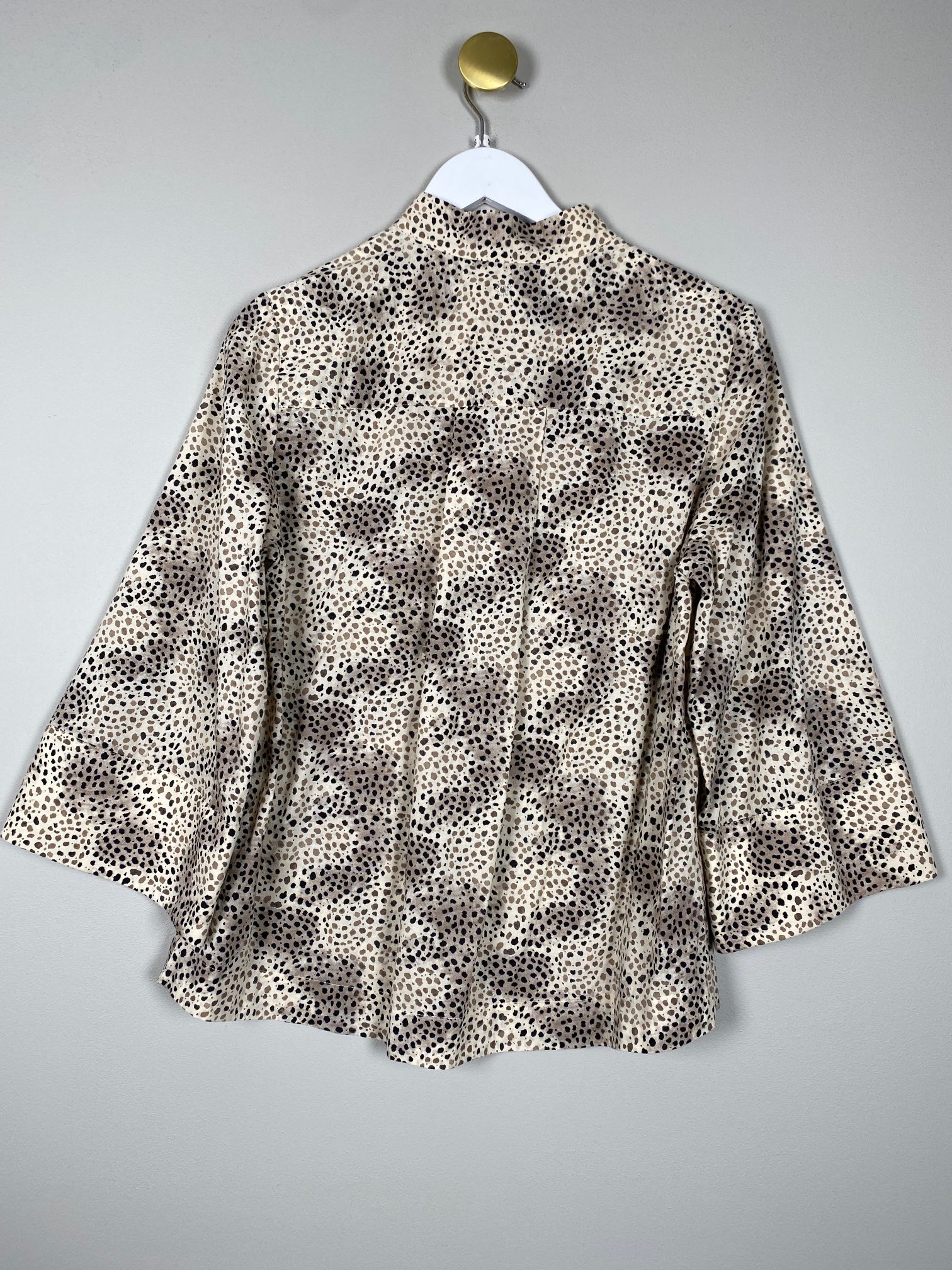 Julie Fagerholdt str. 36 <br/> bluse med skønt print - Billede 3