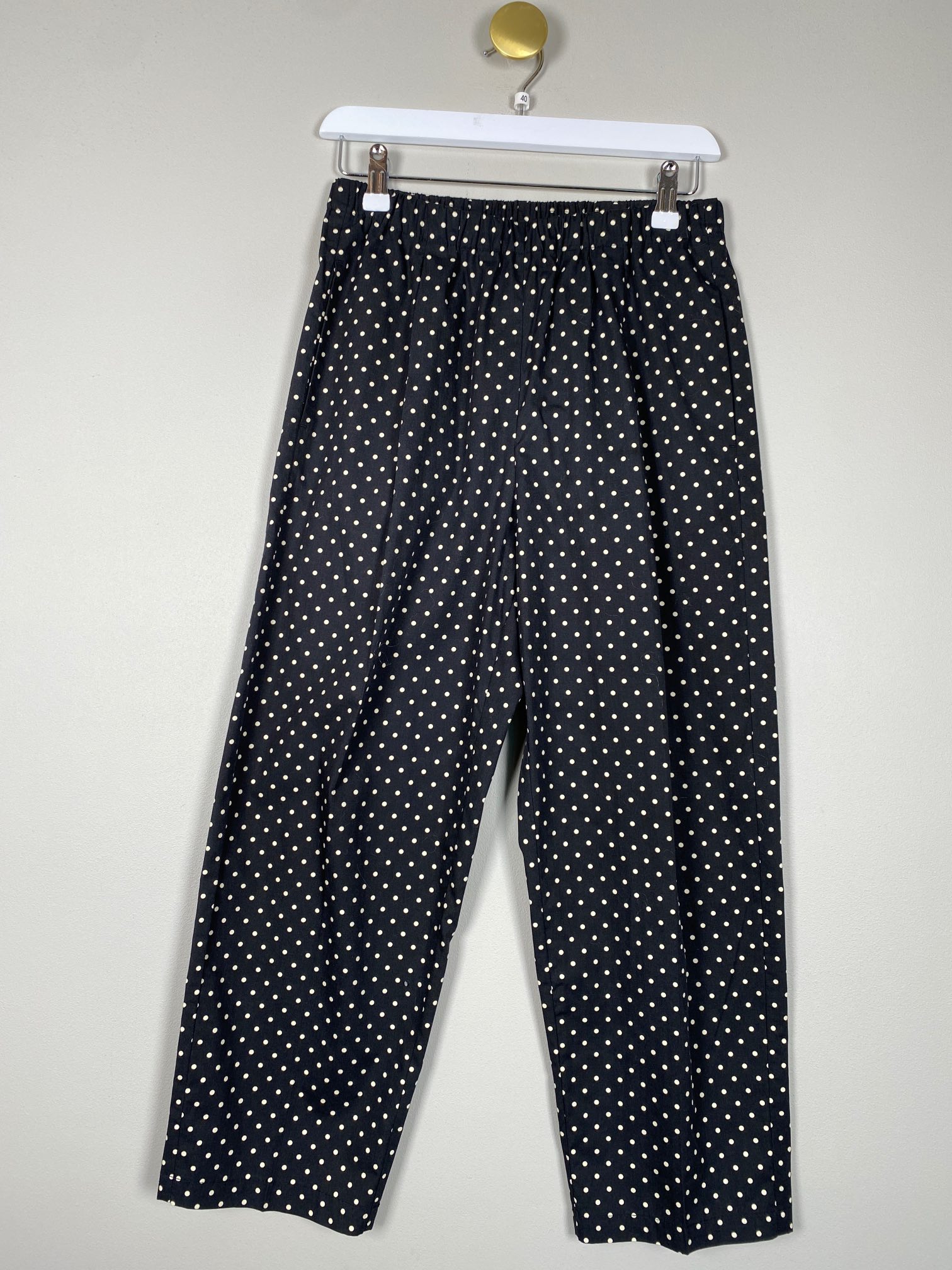 Seventy str. 40 <br/> prikkede bukser