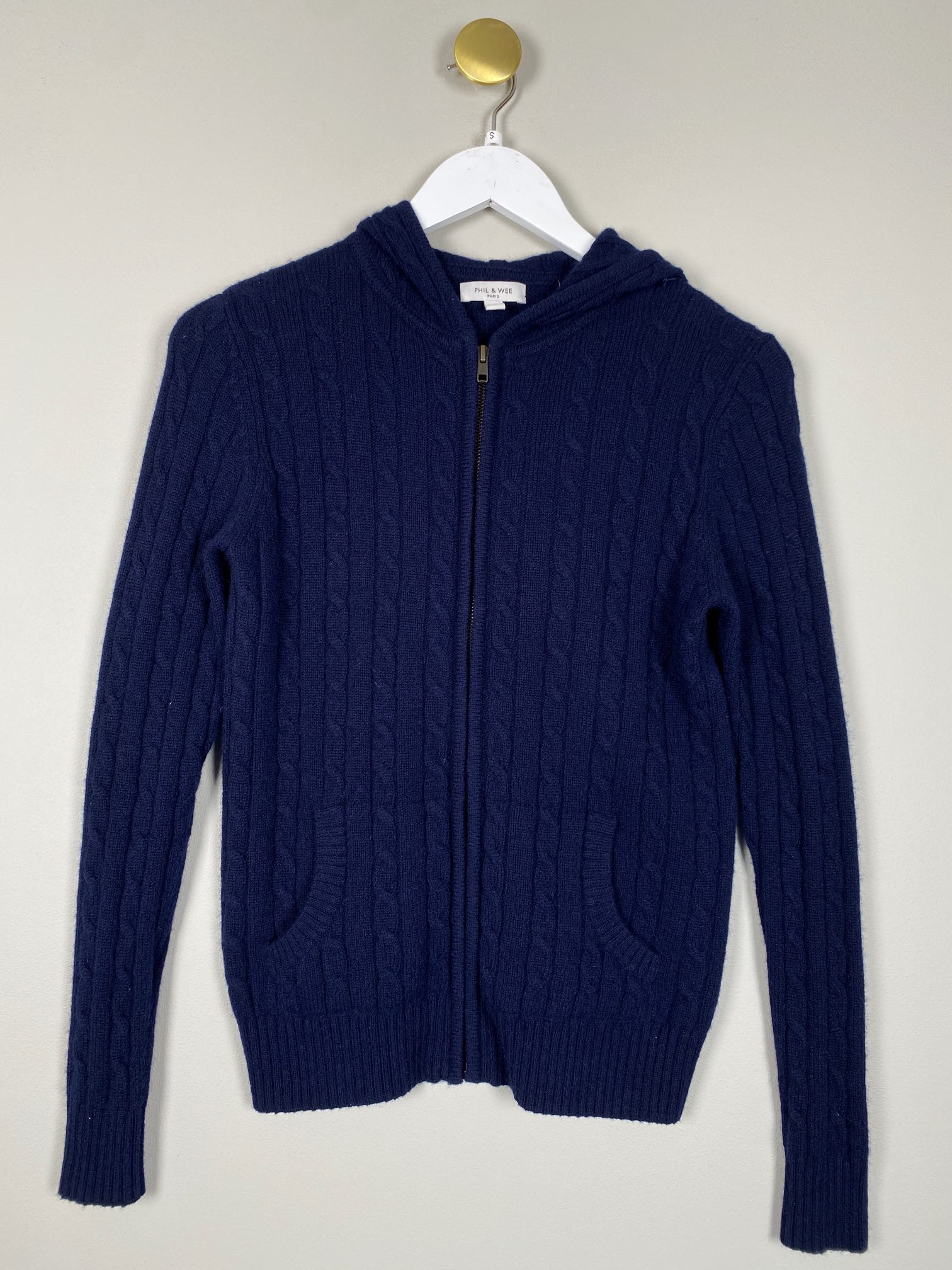 Phil og Wee str. S <br/>  mørkeblå strik med lynlås