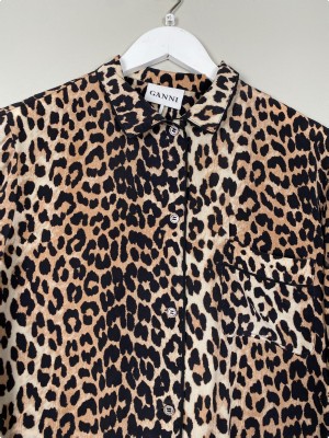 Ganni str. XS <br/> Skjorte leopardprint med lommer