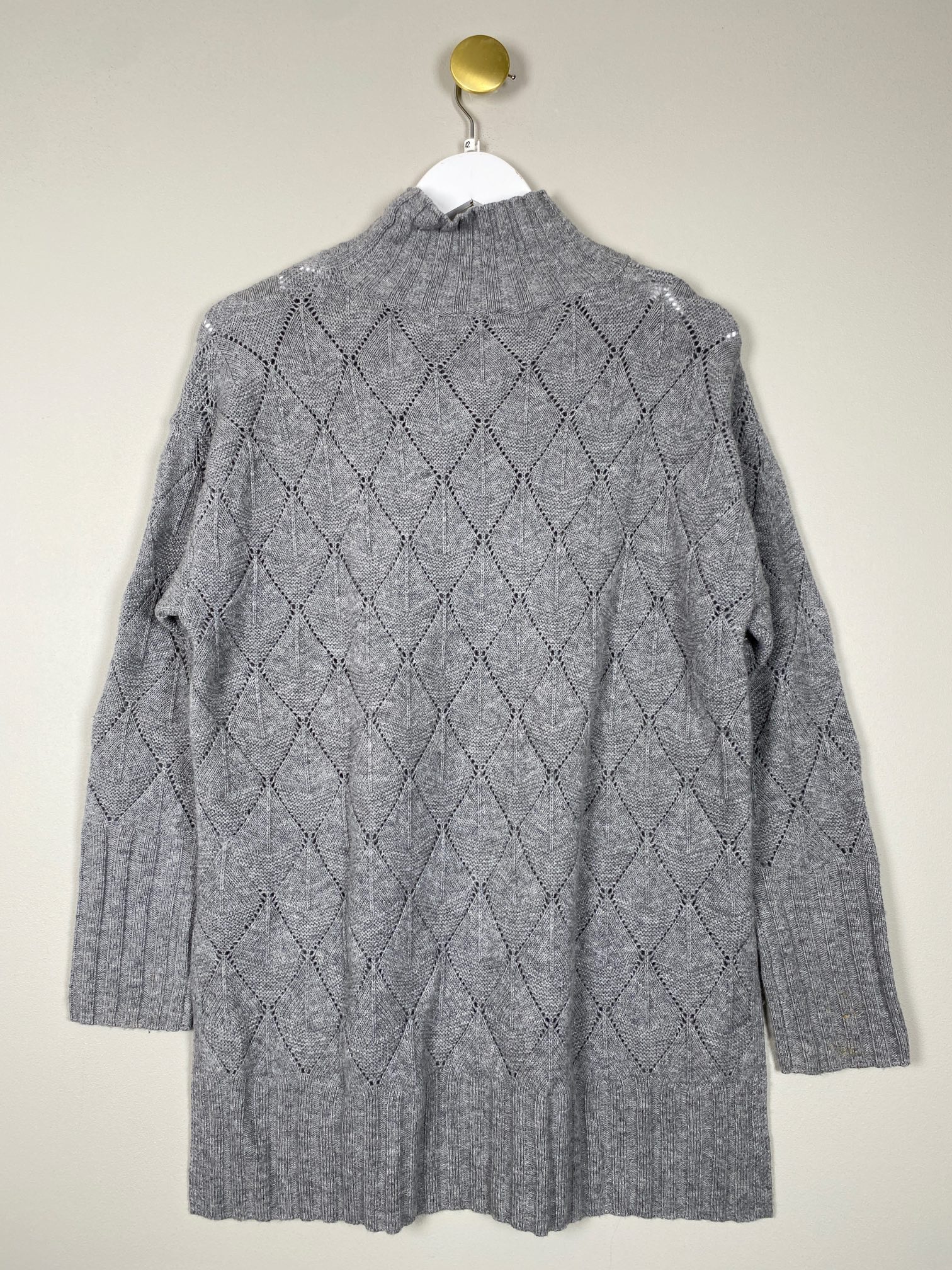 Seventy str. 42 <br/> Grå strik med hulmønster - Billede 2