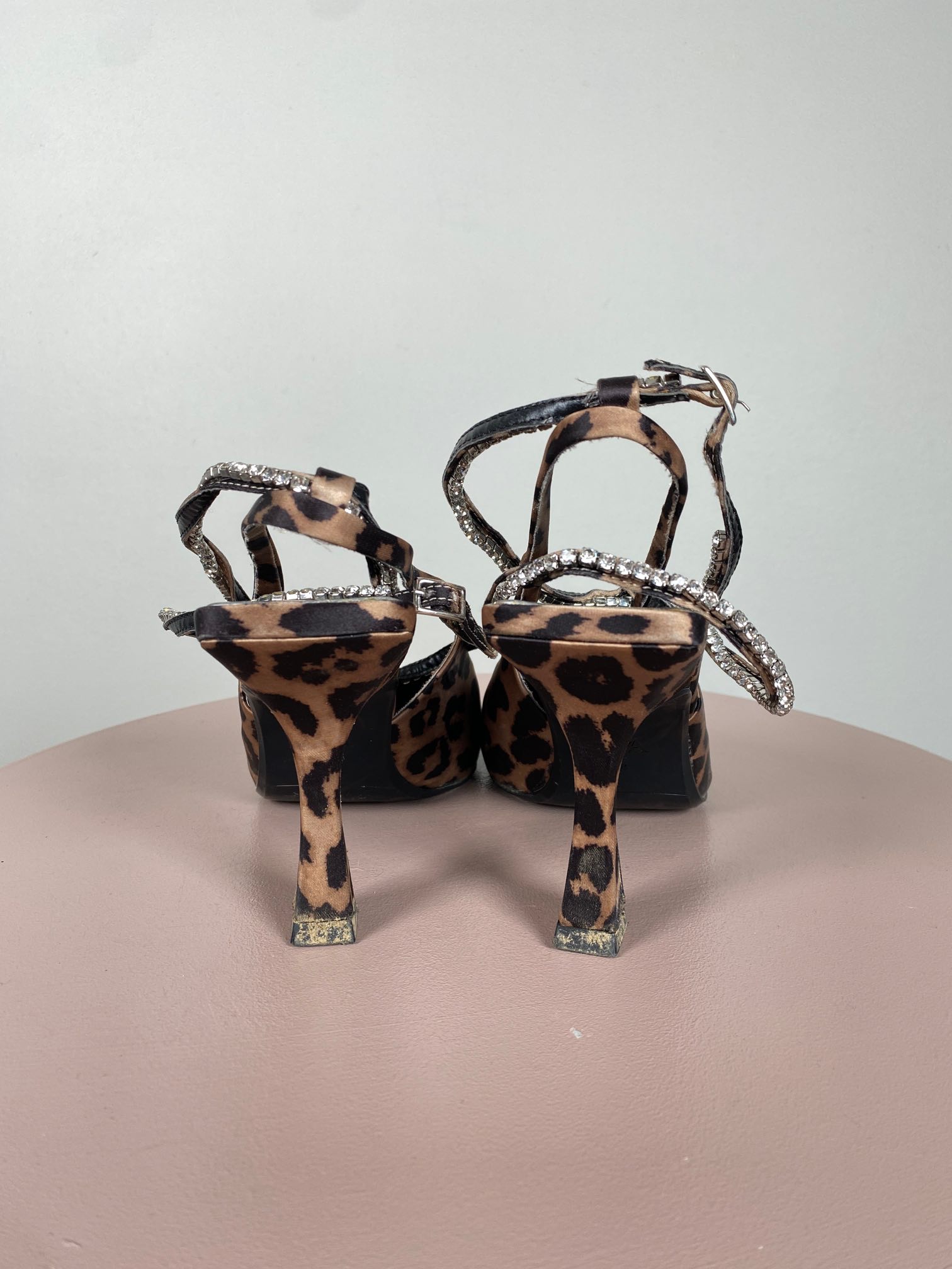 Zara str. 38 <br/b> leopard stilletter med diamant bånd - Billede 3