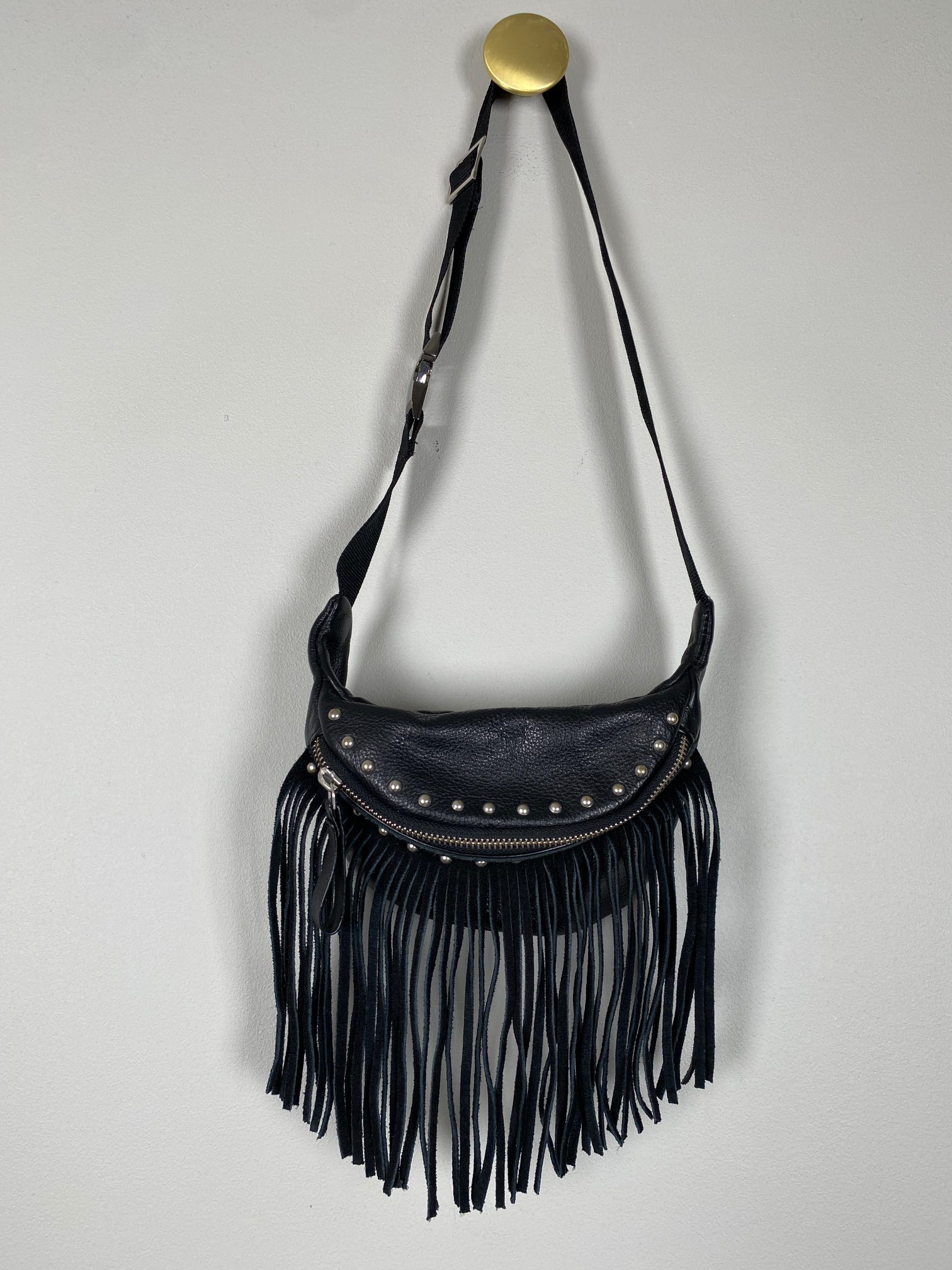 Little Remix bæltetaske med frynser og nitter