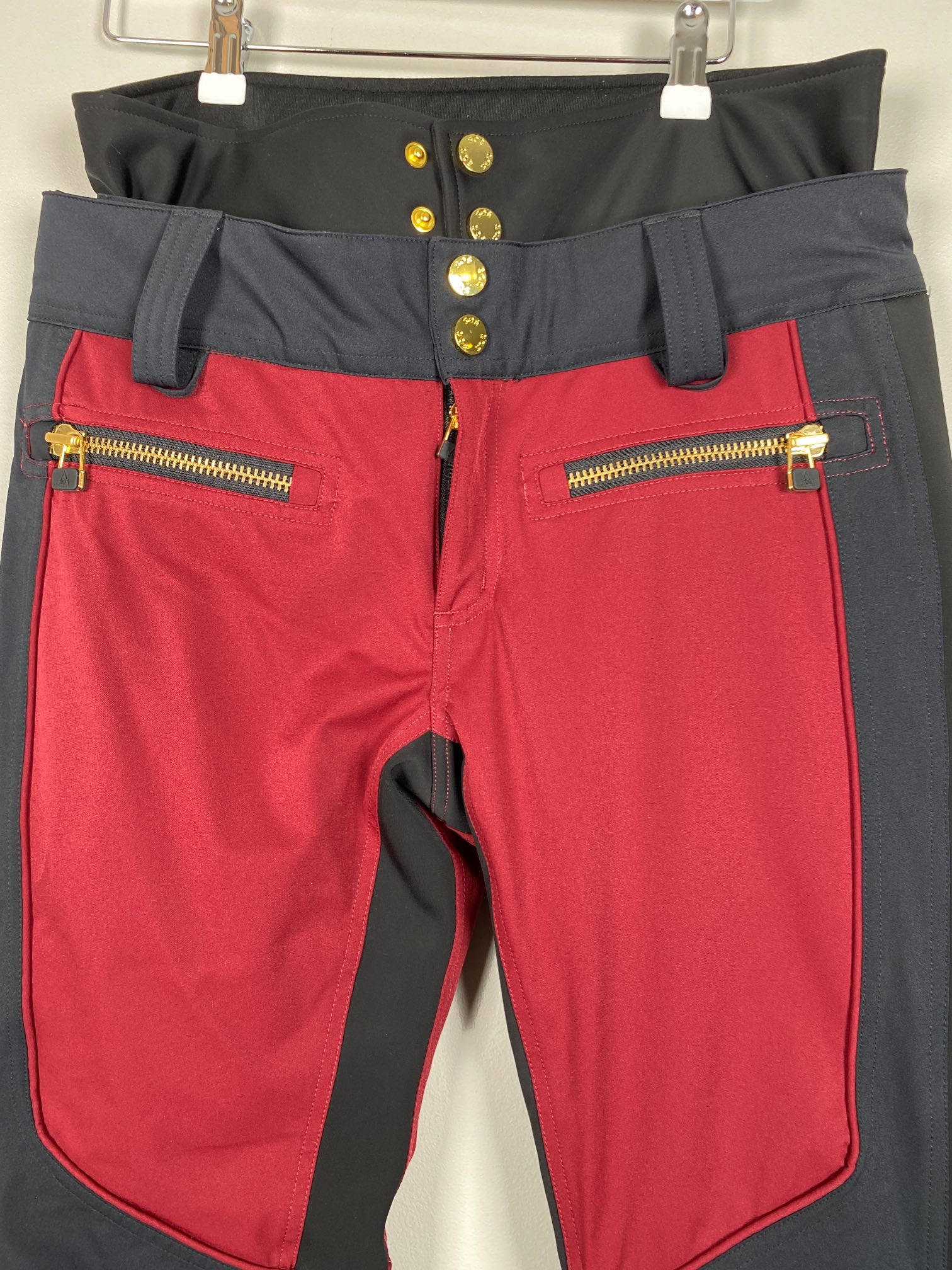 SOS Doll str. 38 <br/> Skibuks sort bordeaux med guldknapper - Billede 2