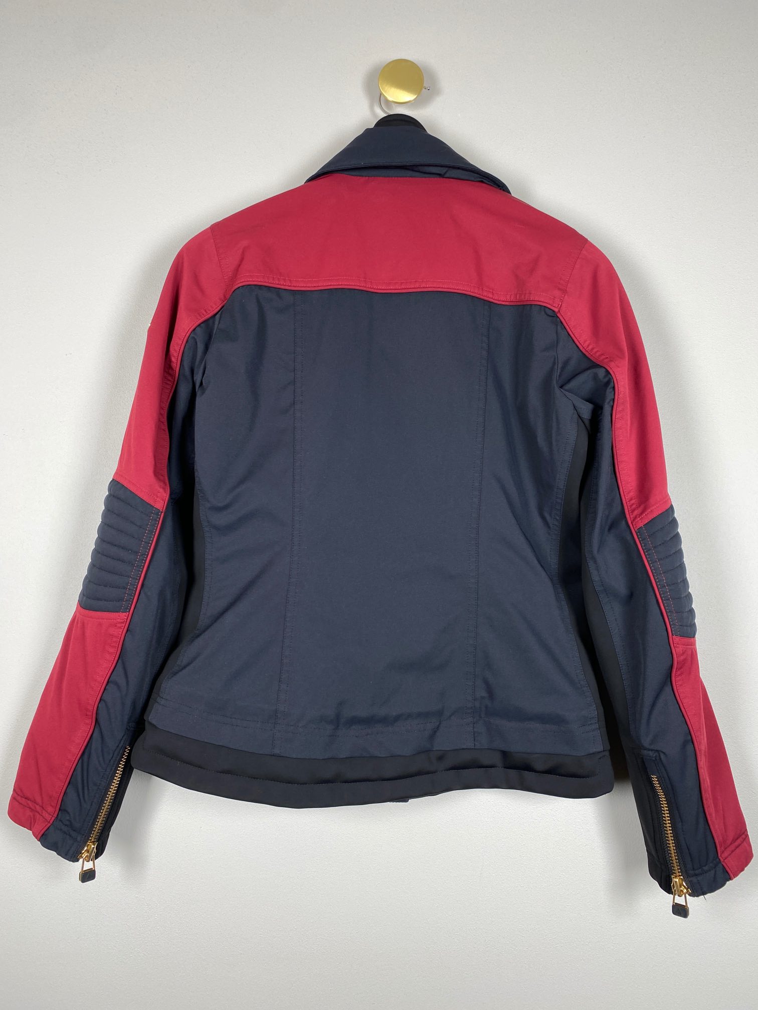 SOS Doll str. 36 <br/> Skijakke sort bordeaux med guldknapper - Billede 5