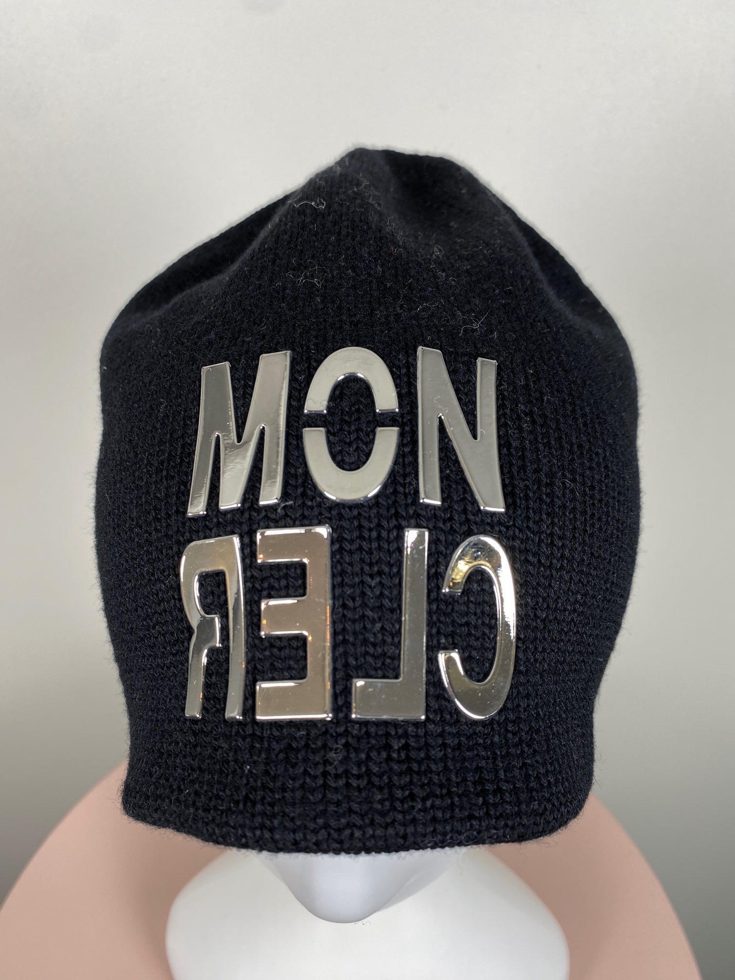 Moncler str. L <br/> sort hus med logo - Billede 3