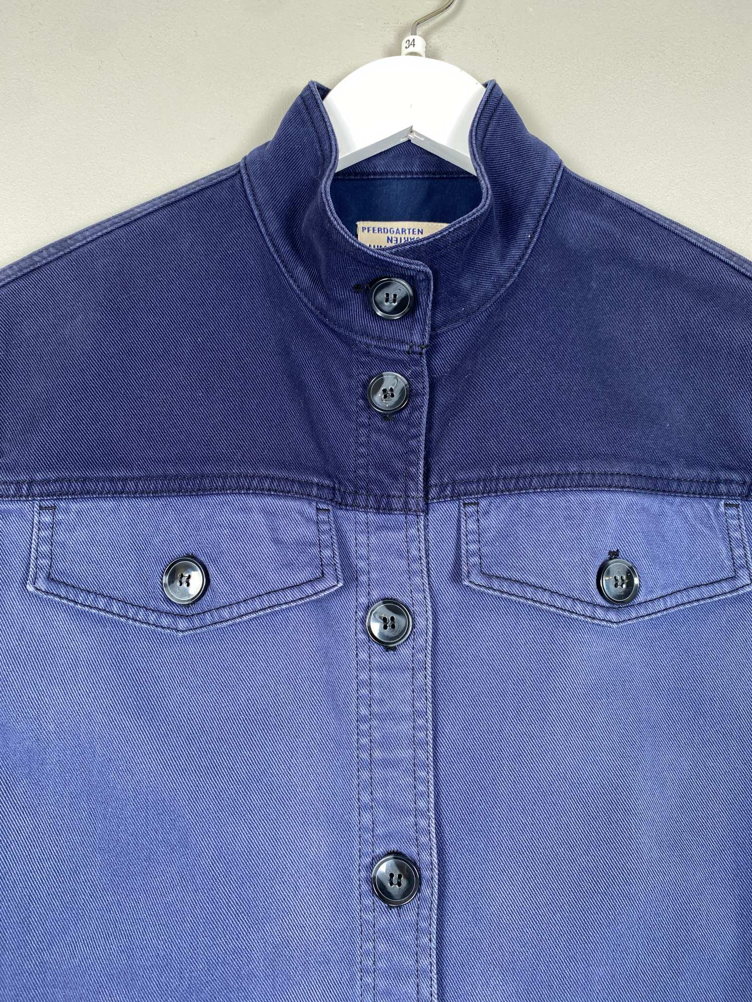 Pferdgarten str. 34 <br/> Tofarvet blå kanvas vest - Billede 3