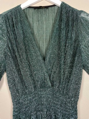 maje str. 36 <br/> grønmetalic lang kjole