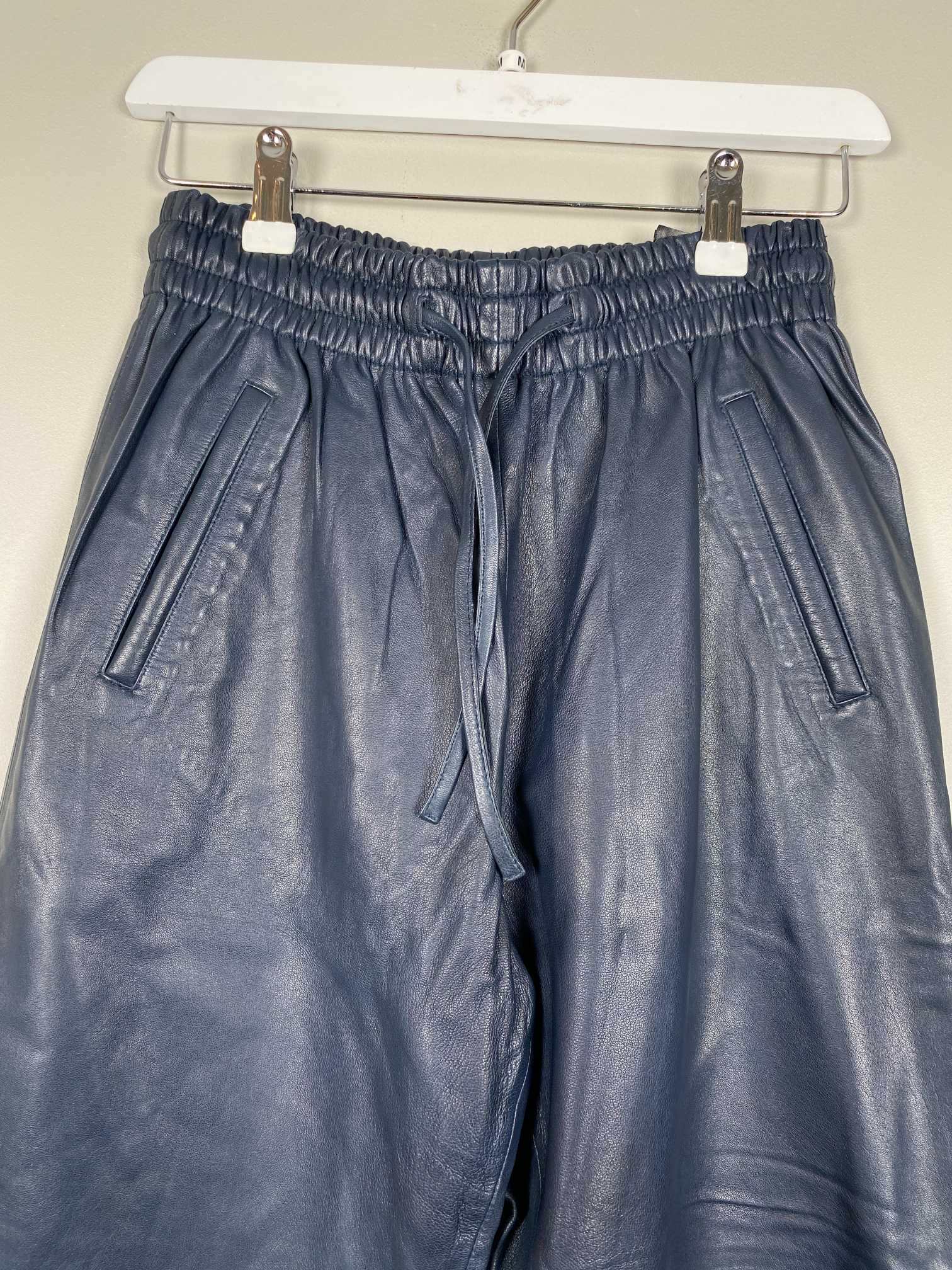 Oakwood str. M <br/> blå læderbuks - Billede 2