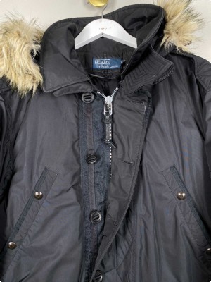 Ralph Lauren str. M <br/> vinterjakke med pelskrave