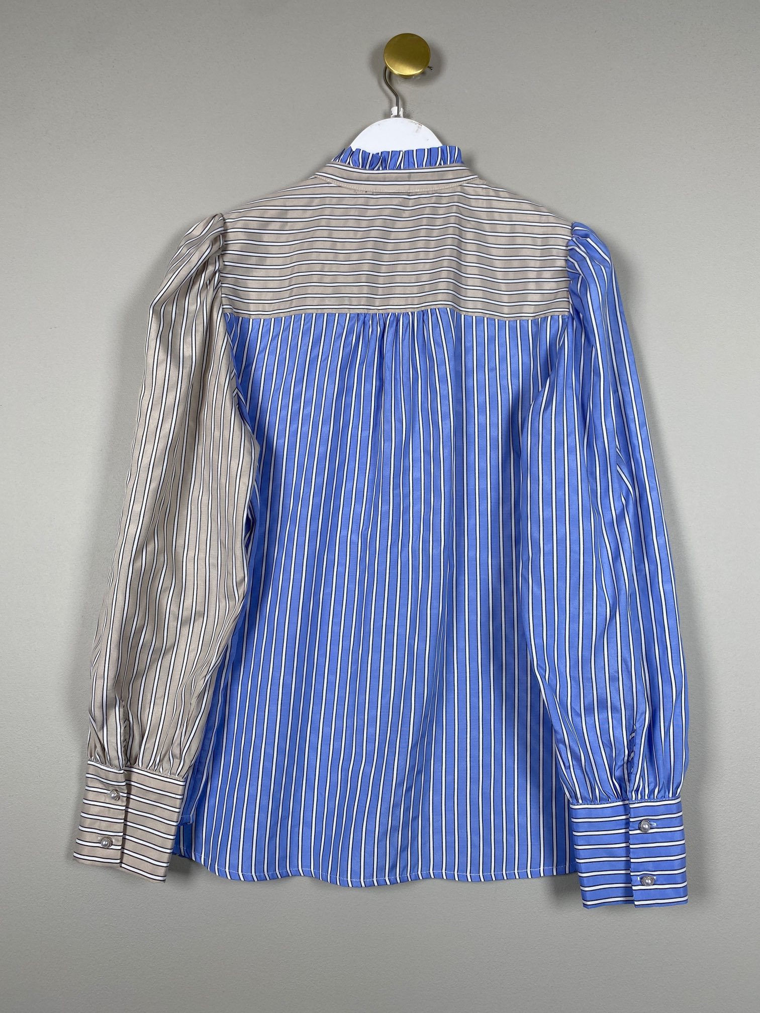 2-biz str. L <br/> stribet skjorte i blå og beige - Billede 3