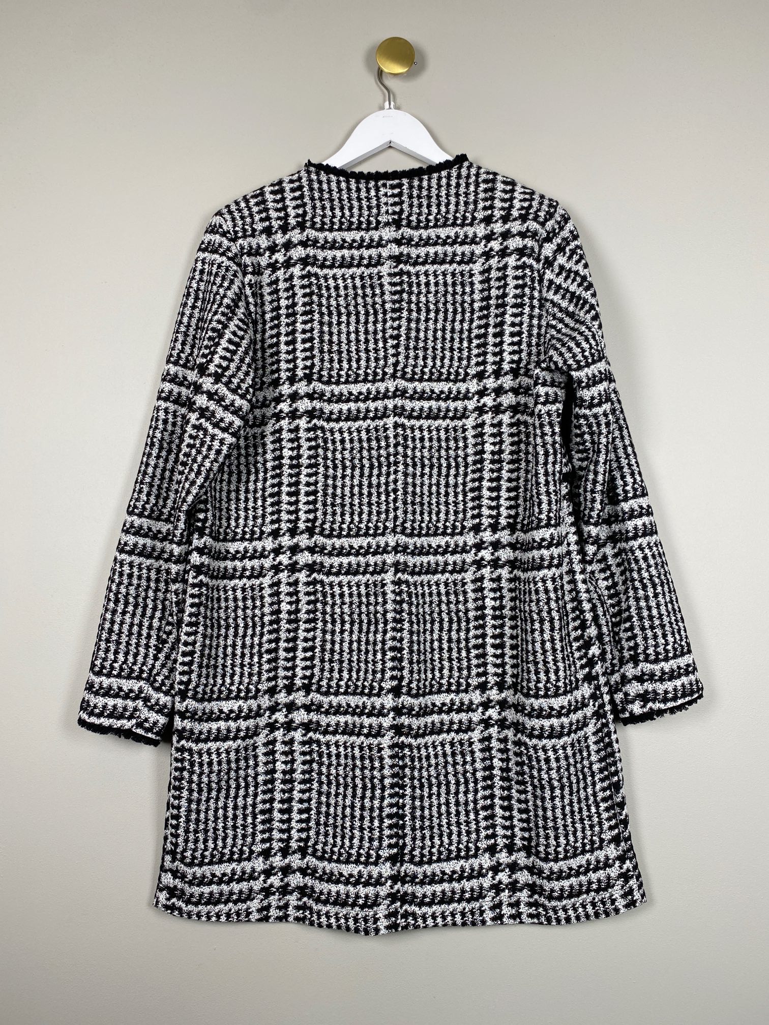 2-biz str. L <br/> sort og hvid cardigan - Billede 3