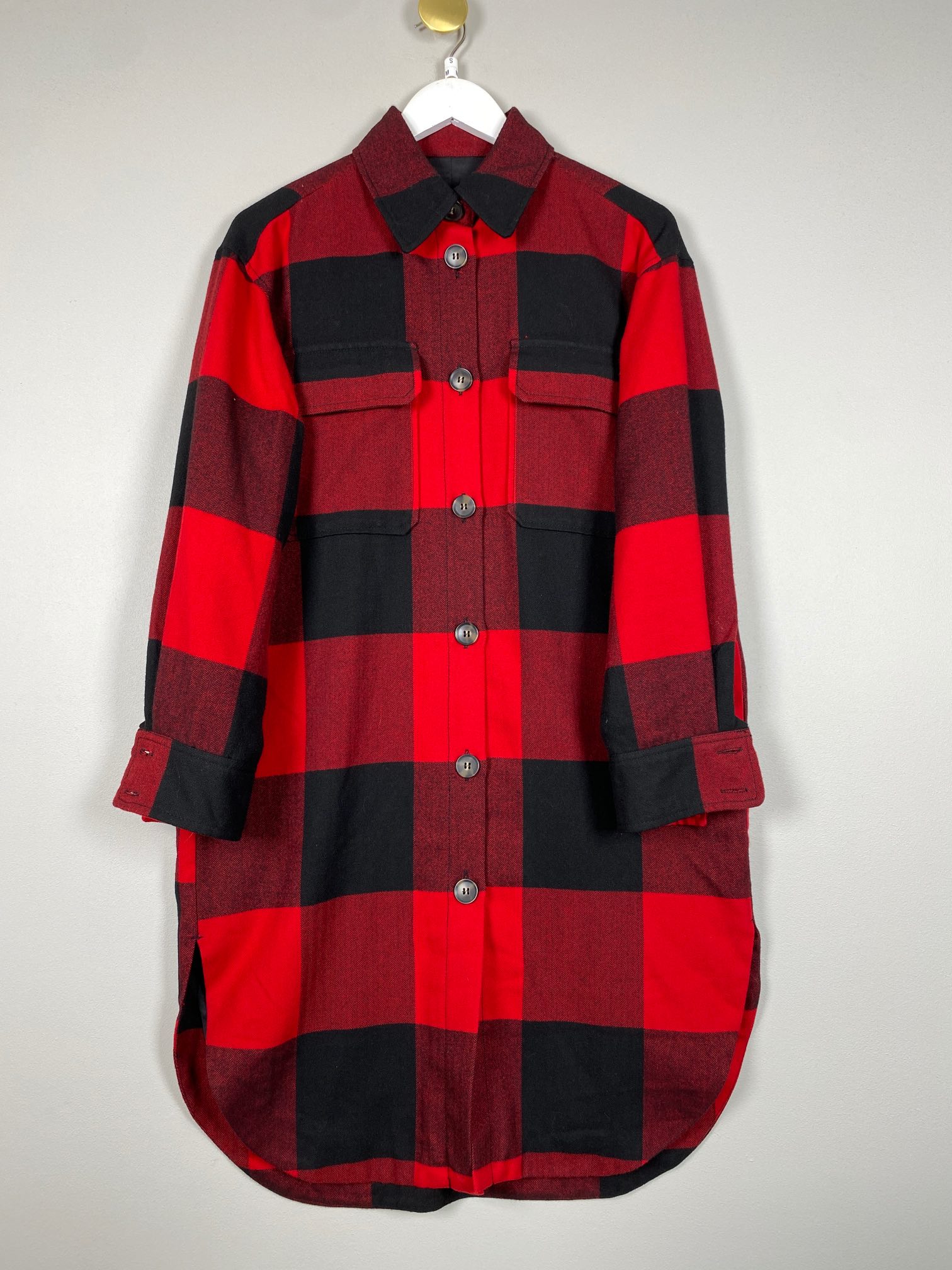 Rødternet jakke med foer str. S/M