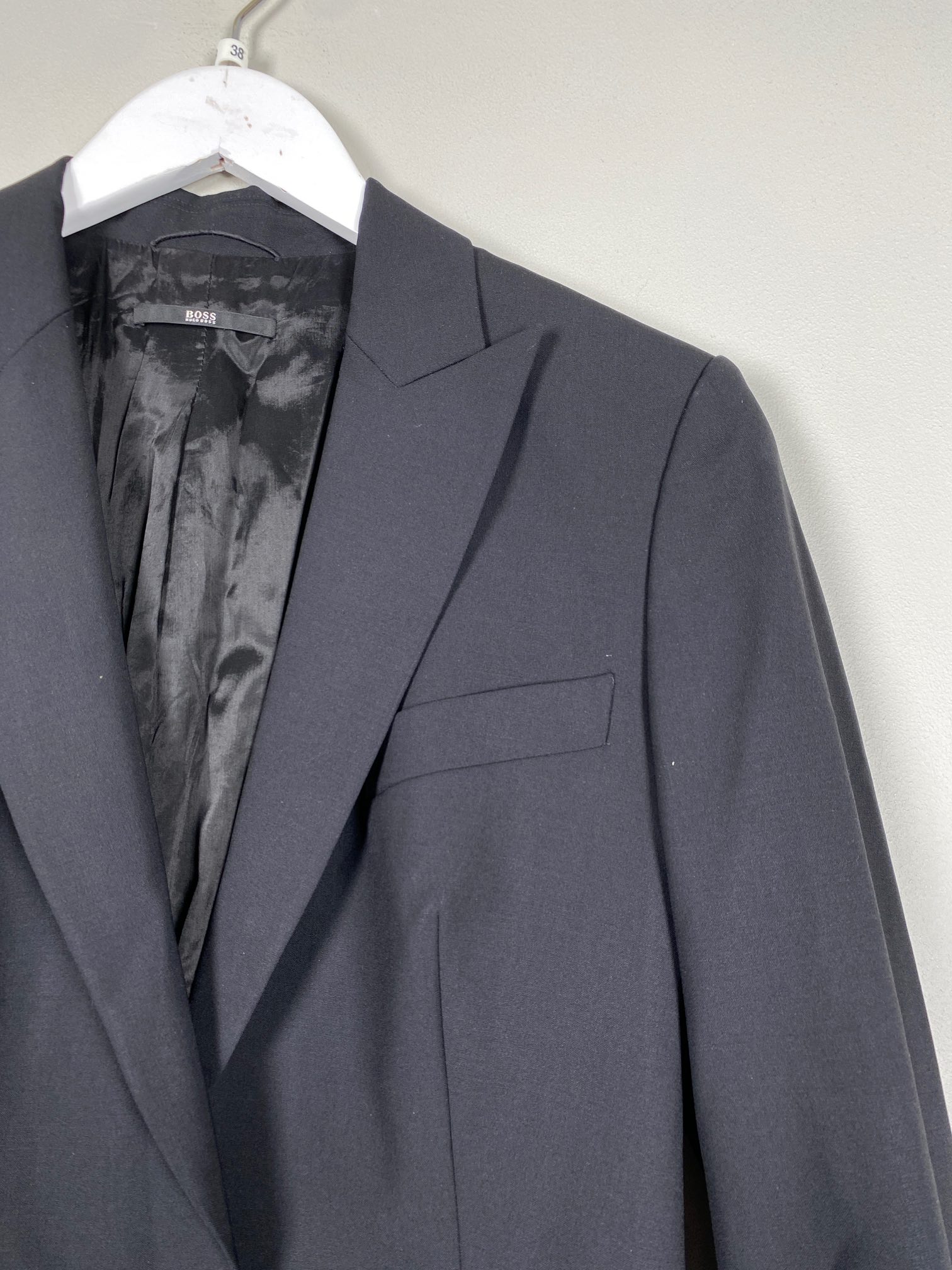 Boss str. 38 <br/> Sort blaser - Billede 2