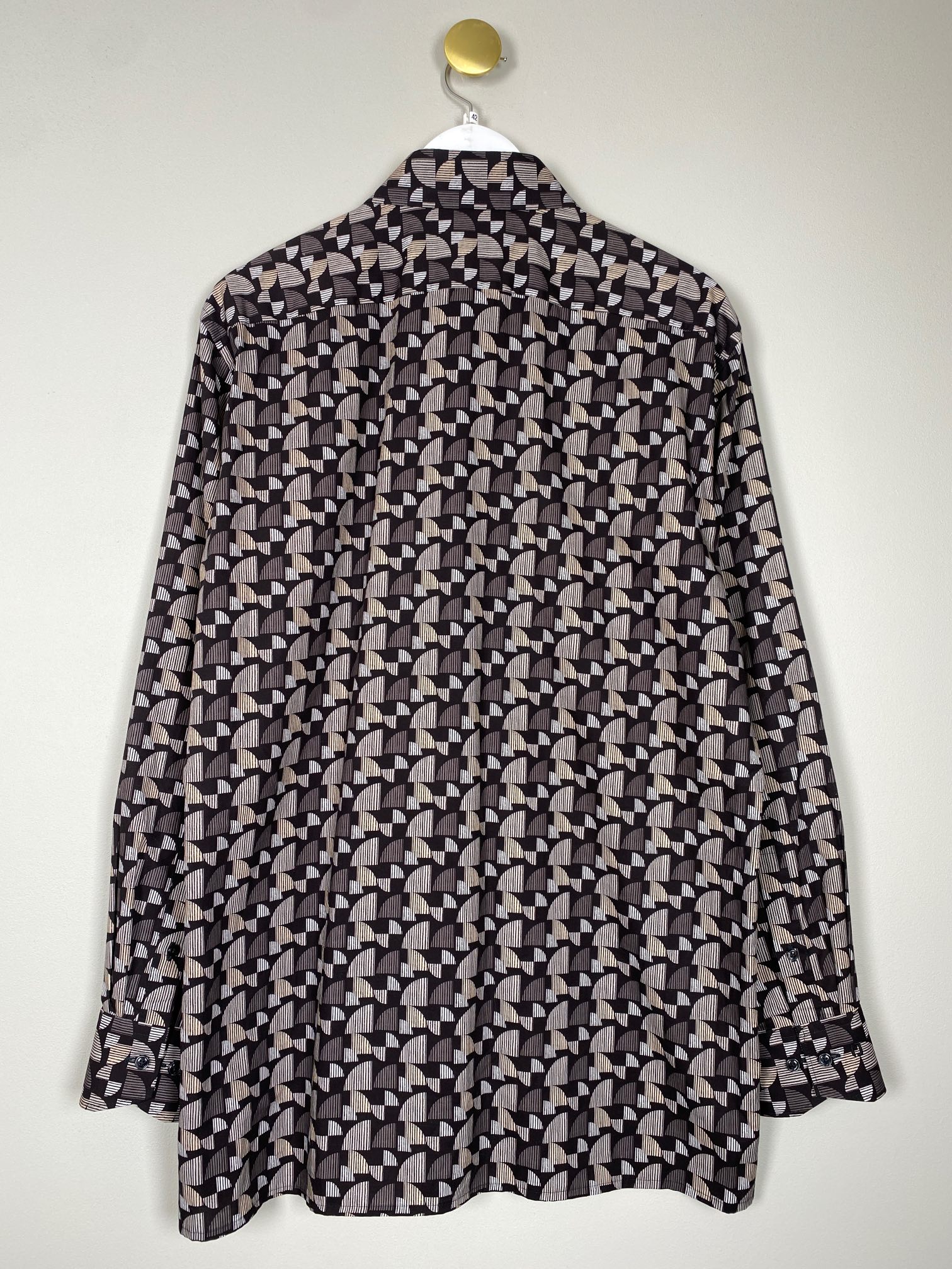 Olymp str. 42 <br/> sort skjorte med mønster, modern fit - Billede 3