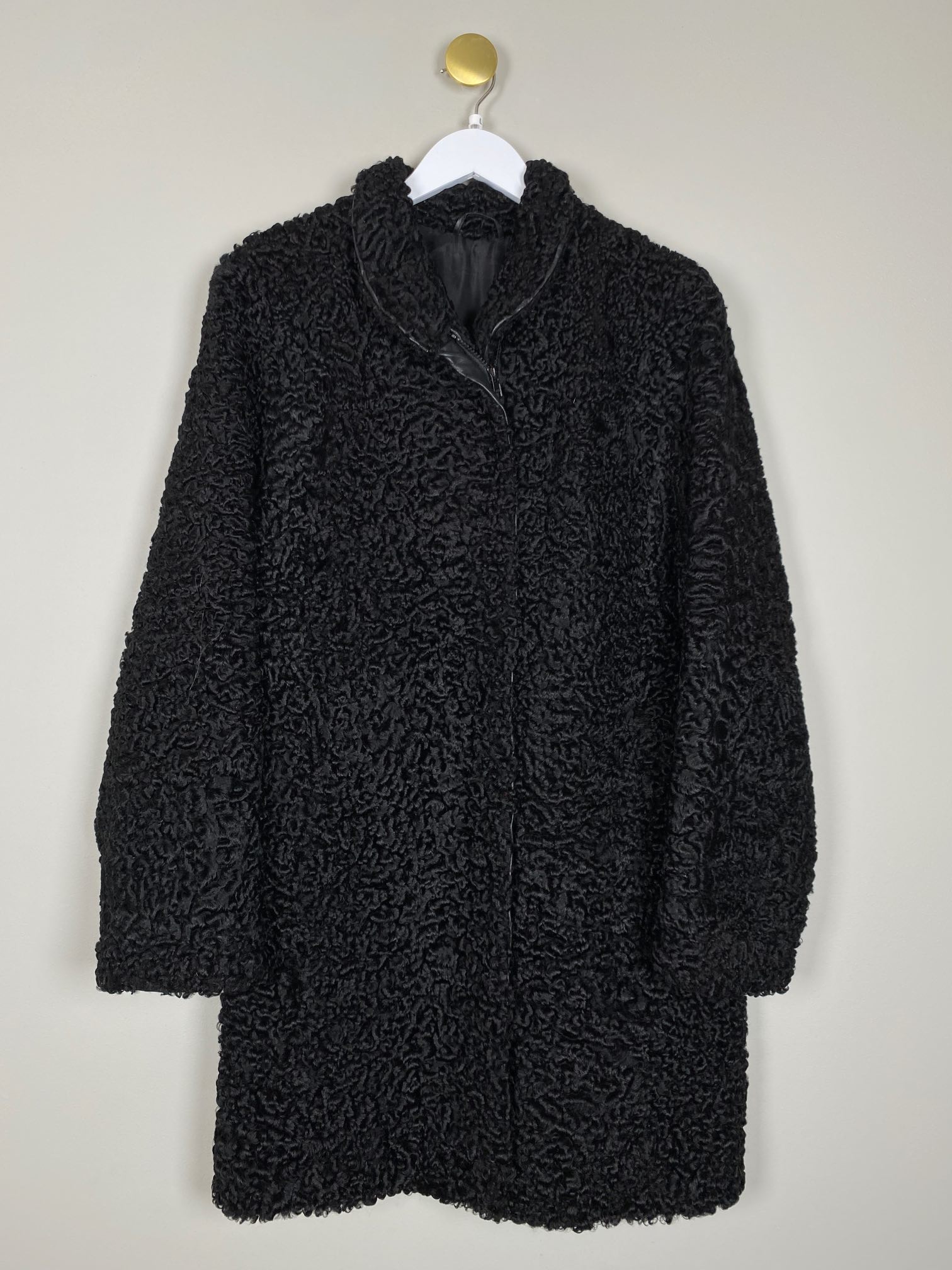 Persianerpels str. L <br/> sort med skinddetaljer