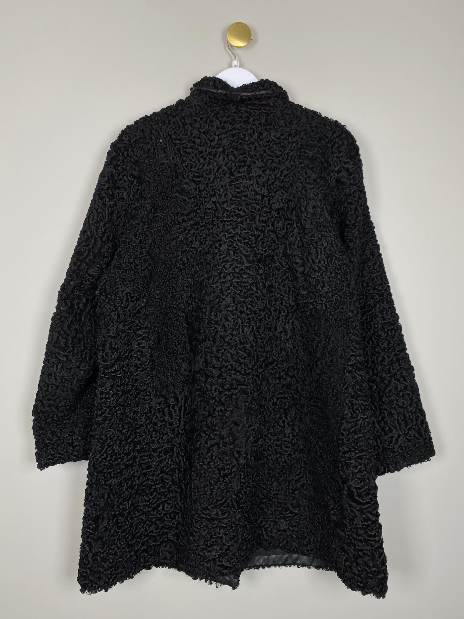 Persianerpels str. L <br/> sort med skinddetaljer - Billede 3