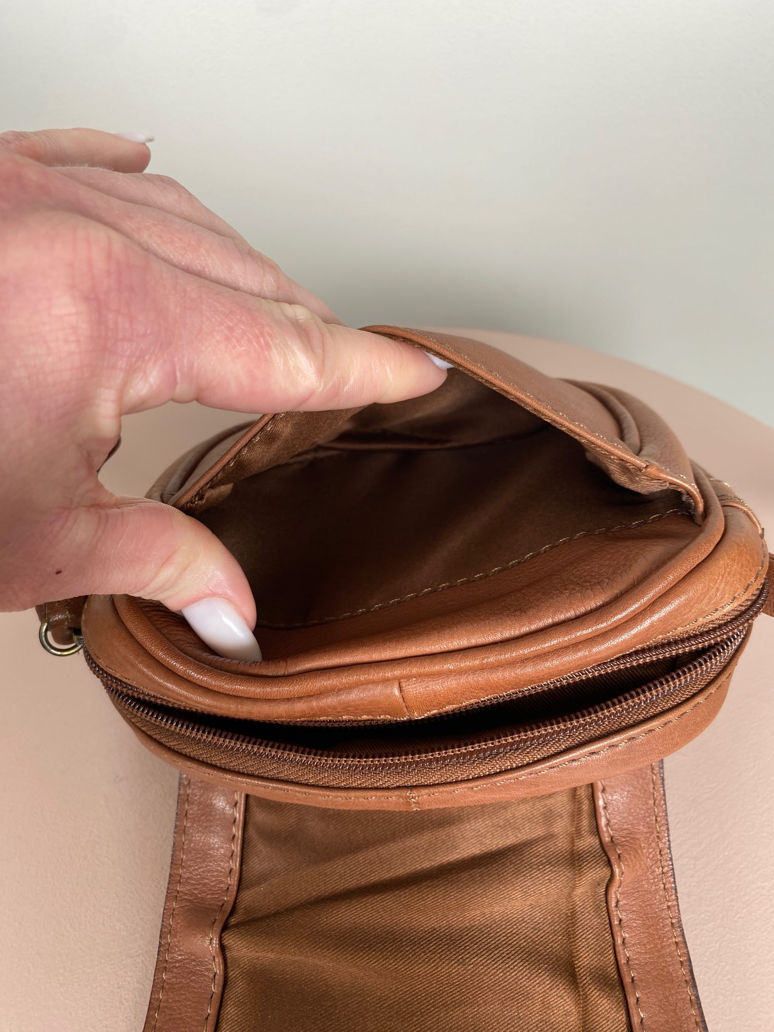Aura skuldertaske i brun - Billede 2