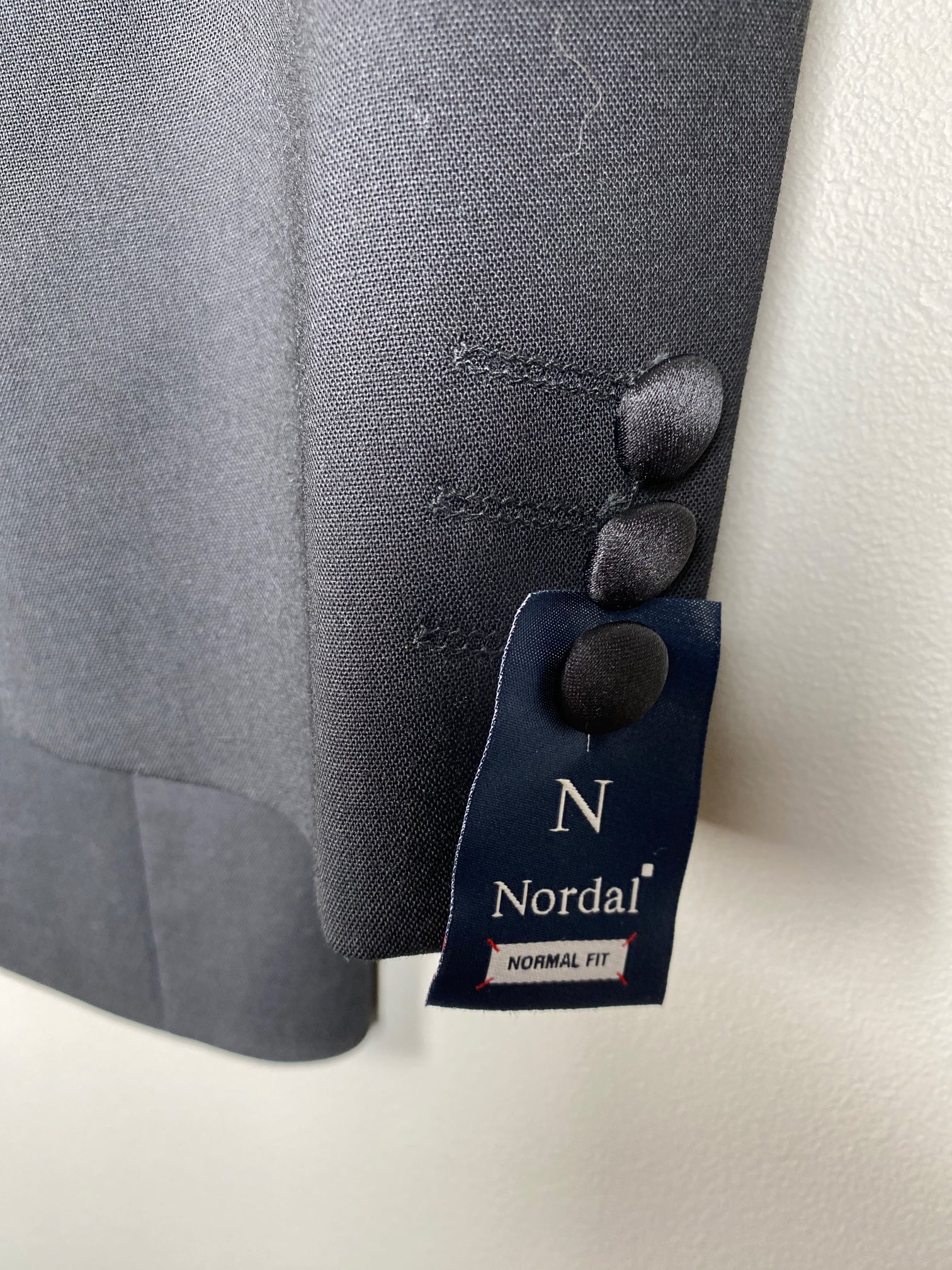 Nordal str. 50 <br/> smokingsæt, sælges samlet - Billede 2