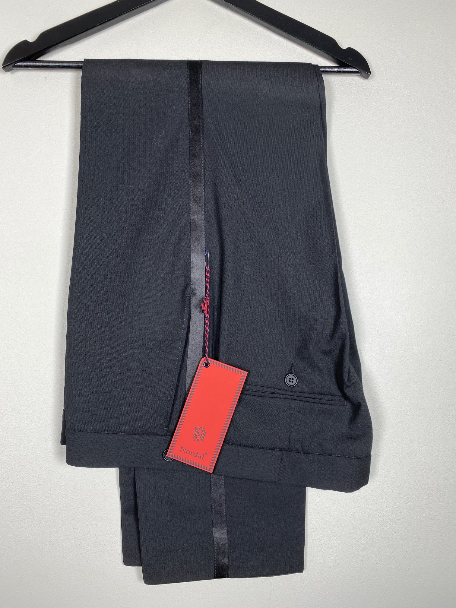 Nordal str. 50 <br/> smokingsæt, sælges samlet - Billede 4