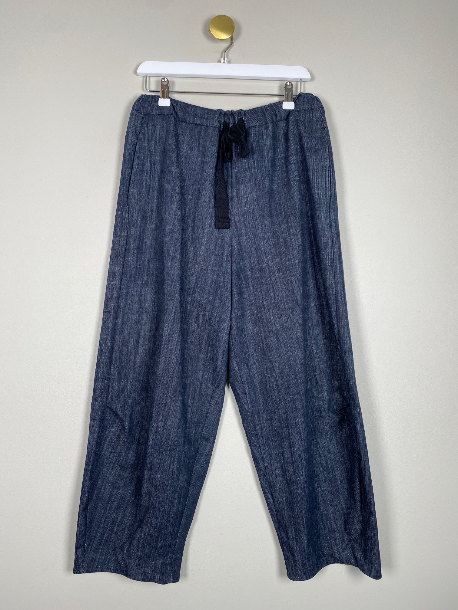 Tiffany str. L <br/> blå bukser med brede ben