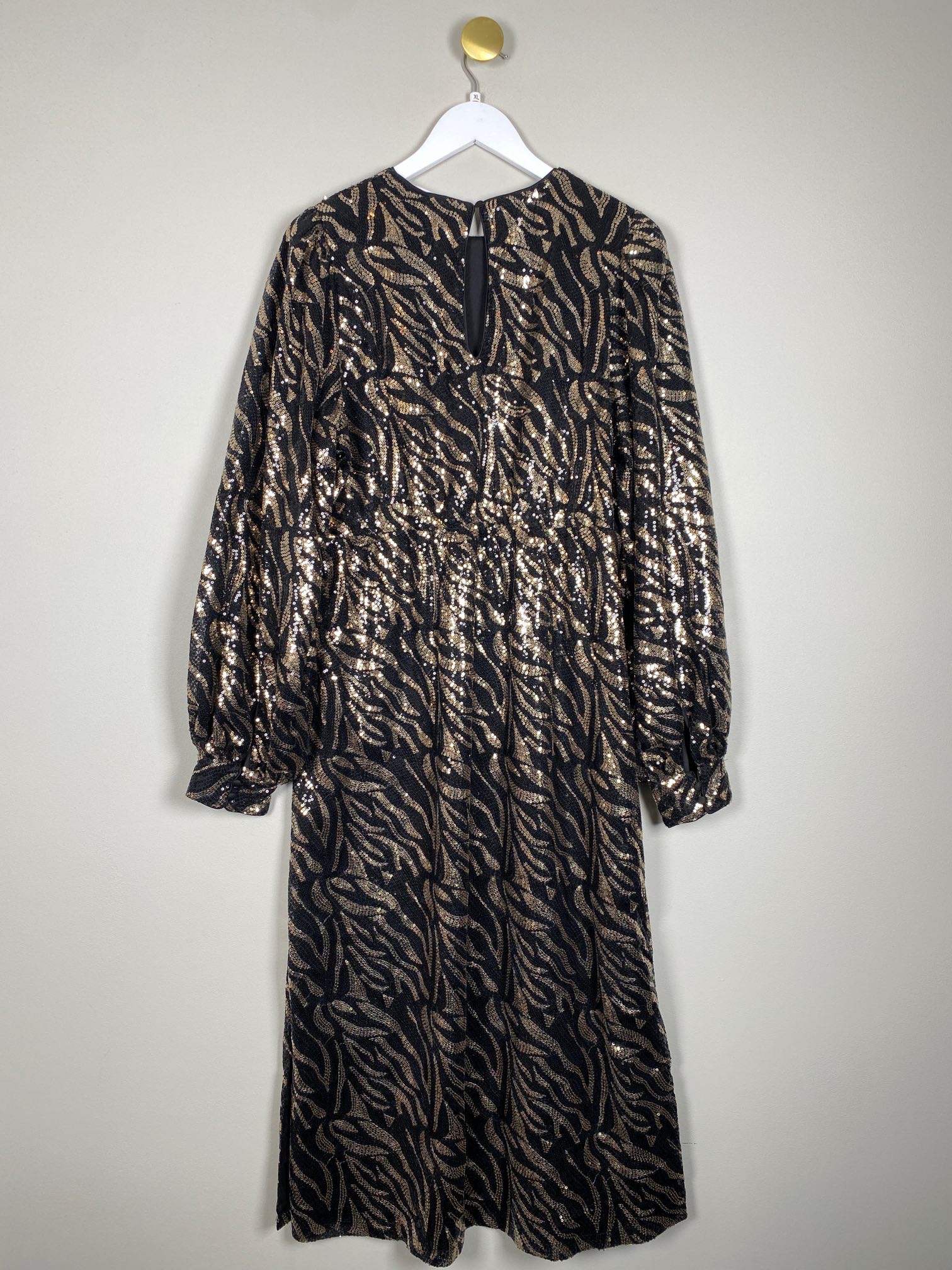 La Strada Unica str. XL <br/> lang sort kjole med pailletter - Billede 3