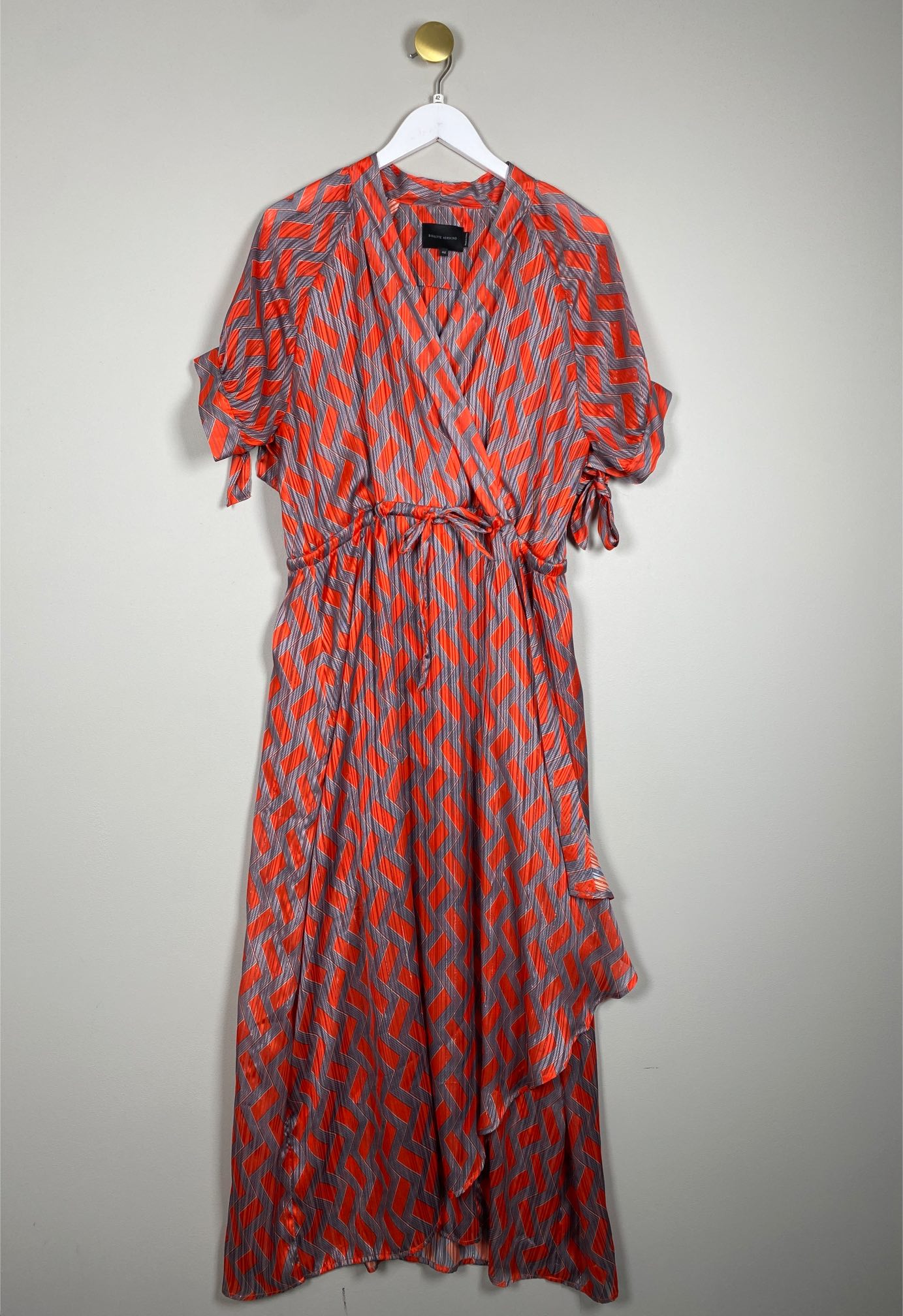 Birgitte Herskind str. 42 <br/> lang kjole i rød og grå