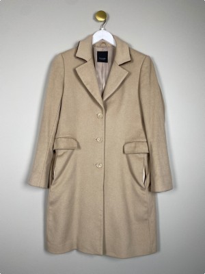 Sand str. L <br/> beige frakke i cashmere og uld