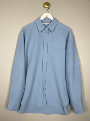 Second Female str. XL <br/> lyseblå skjorte